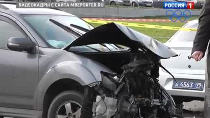 Пьяный водитель на Bentley таранил машины в Москве