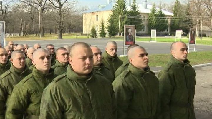 Призывникам разрешат служить по контракту