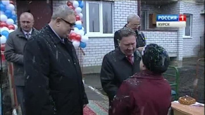 Из аварийного дома - в образцовый