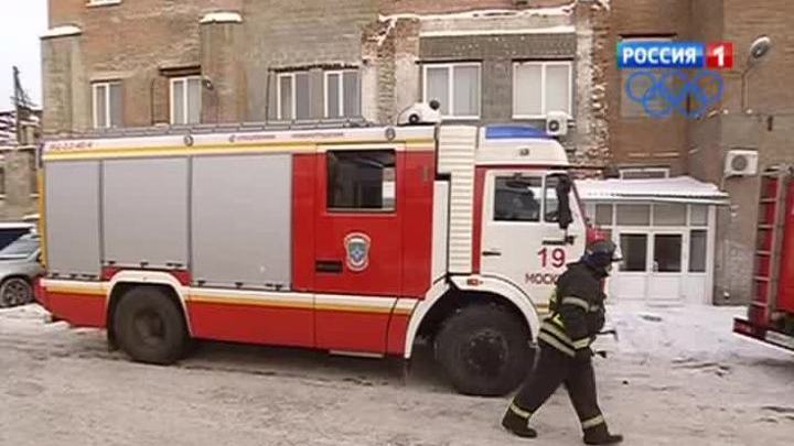 Крыша рухнула на головы офисных работников
