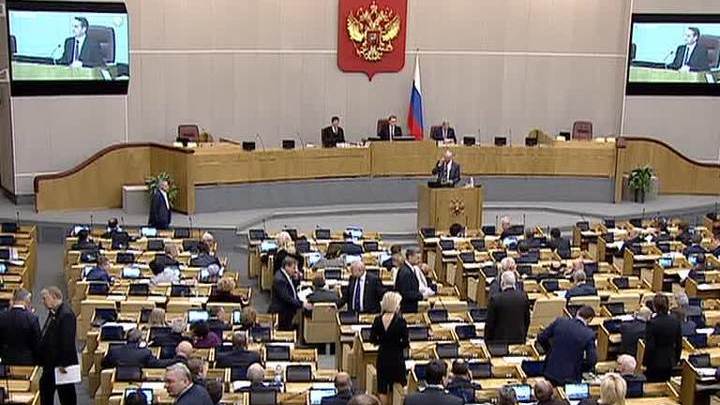 Единороссы ответили на вопрос Собчак Путину