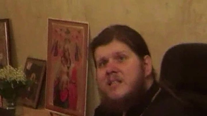 Новый скандал: "бог Кузя" повздорил с соседями