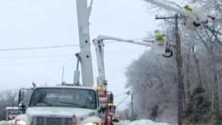 Более полумиллиона американцев в канун Рождества остаются без электричества