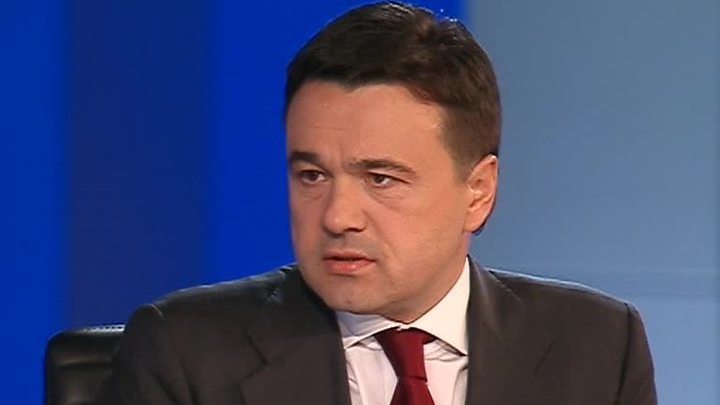 Из-за оскорблений Путина главреда "МК" попросили из Общественной палаты