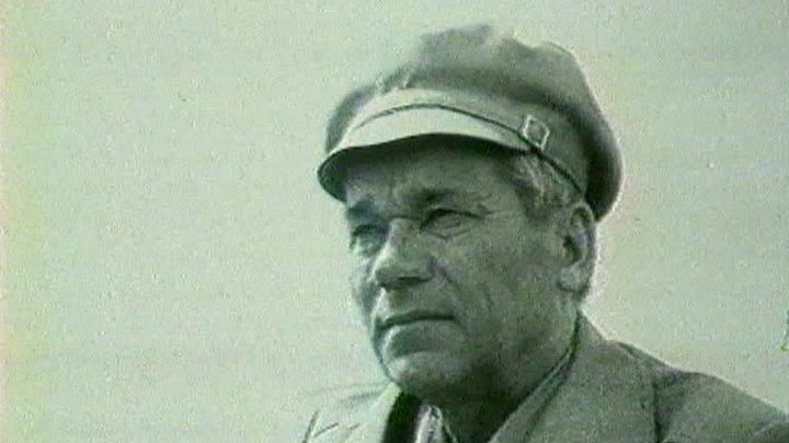 Умер великий Калашников