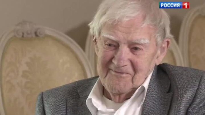 Даниил Гранин: "совести Петербурга" - 95 лет