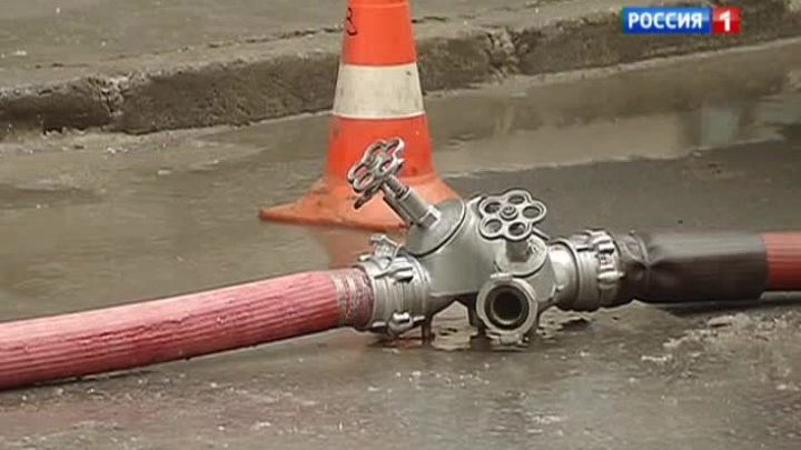 В центре Москвы горело кафе в подвале министерского здания