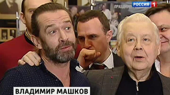 Режиссер Машков вернулся в МХТ со старым спектаклем на новый лад