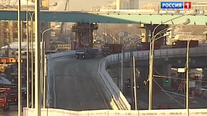 На шоссе Энтузиастов поехали две новые эстакады