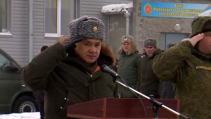 Награду из рук Шойгу 74-я мотострелковая бригада получала в новой униформе