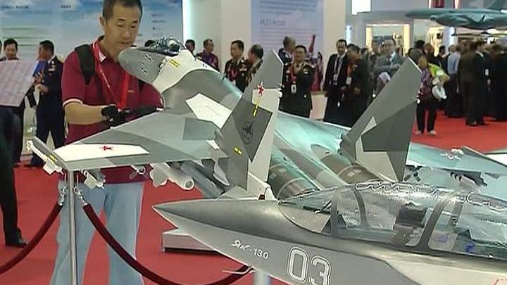 Россия показала Як-130 на выставке в  Сингапуре
