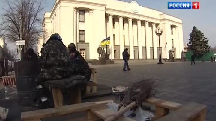 Украина: банды националистов и на улице, и во власти
