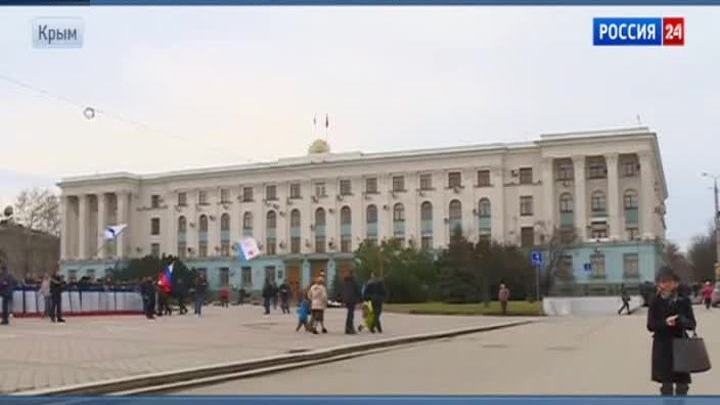 В Крыму около полугода будут ходить одновременно рубль и гривна