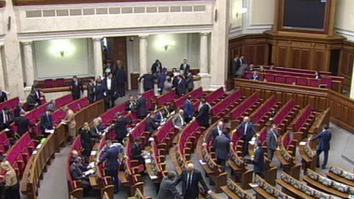 Министр обороны Украины подал в отставку