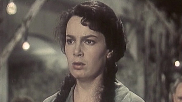 Элина Быстрицкая