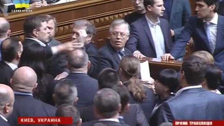 Рада не хочет слышать правду о событиях на юго-востоке