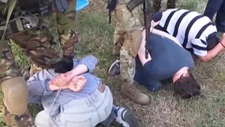 Гонения на прессу на Украине: журналисты LifeNews по-прежнему в плену