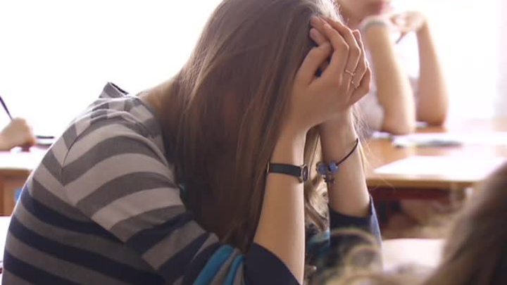 В пунктах сдачи ЕГЭ появились металлоискатели