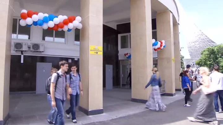 Северный вестибюль "ВДНХ" открылся после реконструкции