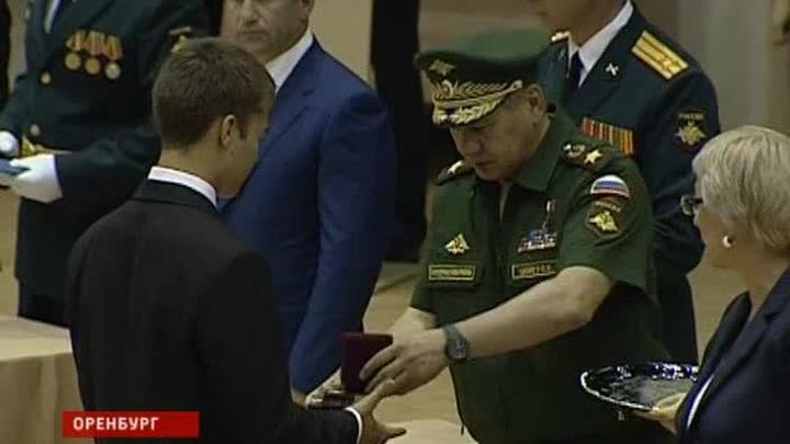 Из Президентского кадетского училища выпустились 6 золотых медалистов