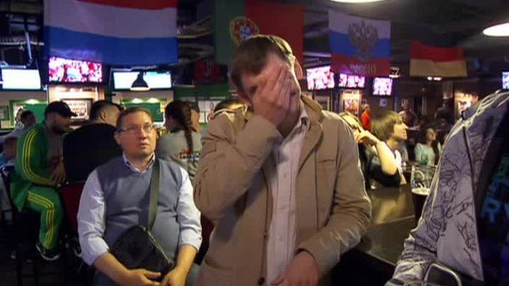 Болельщики в Москве бурно отреагировали на матч с Бельгией