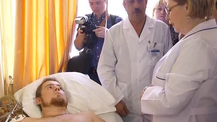 Глава Минздрава России посетила раненых беженцев