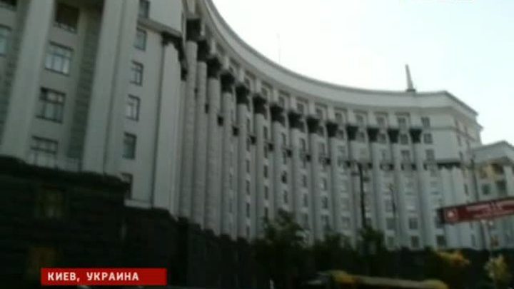 В Киеве горячая вода есть только у президента, министров и депутатов
