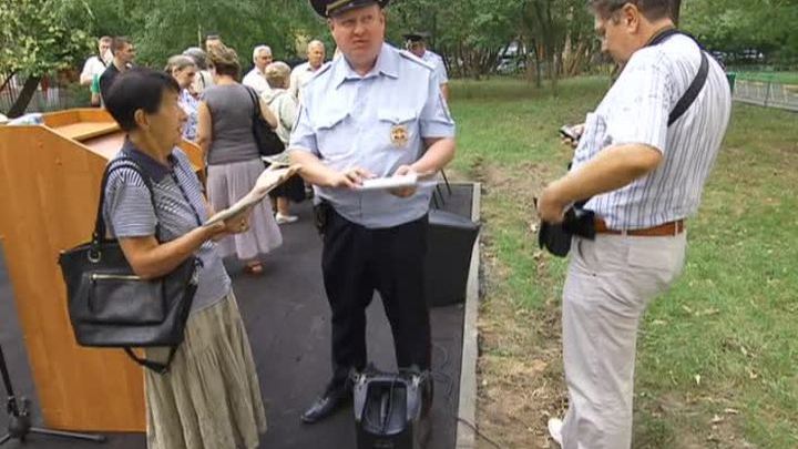 В Центральном округе работает мобильная приемная УВД 