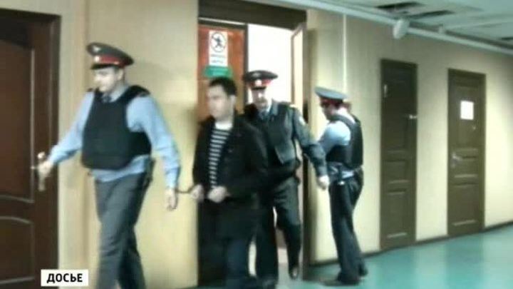 Два с половиной года получил бывший судебный пристав за педофилию