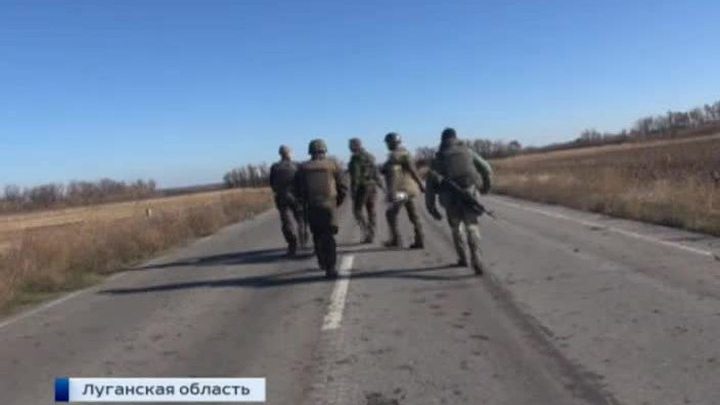 Праздник футбола в России будет: Путин и Блаттер осмотрели "Лужники"