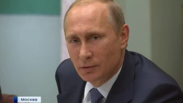 На школьном стадионе в Донецке взорвался снаряд. Есть погибшие