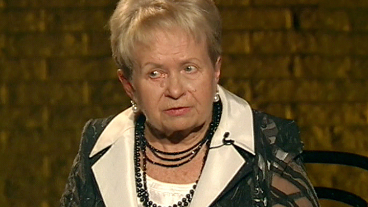 Александра Пахмутова