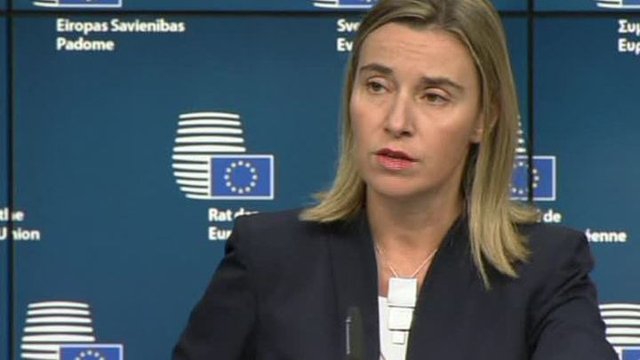 Хитрые санкции: торговля России с Европой снижается, а с США растет