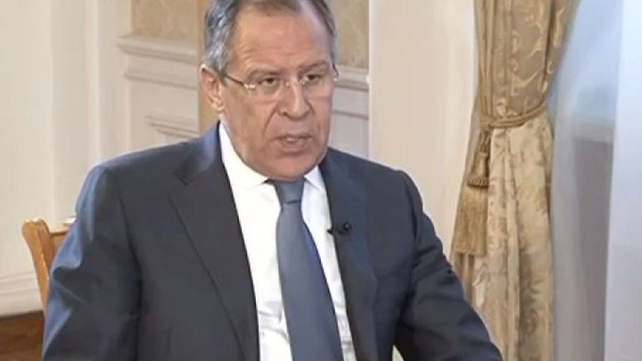 Лавров: с помощью санкций Запад пытается сменить режим в России