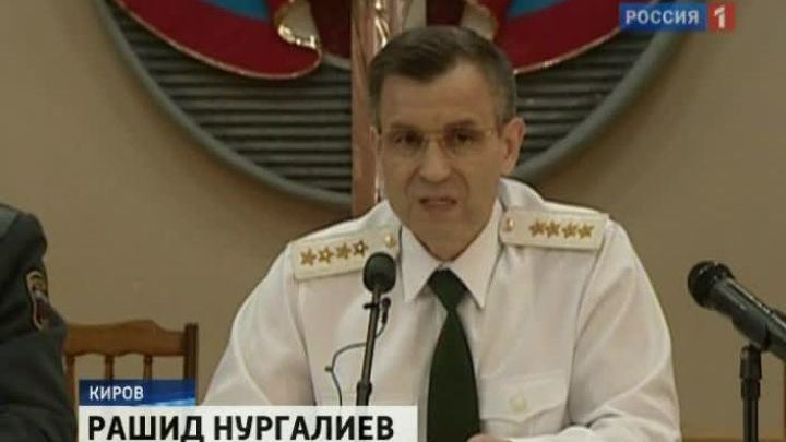 Рашид Нургалиев призвал полицию к большей открытости