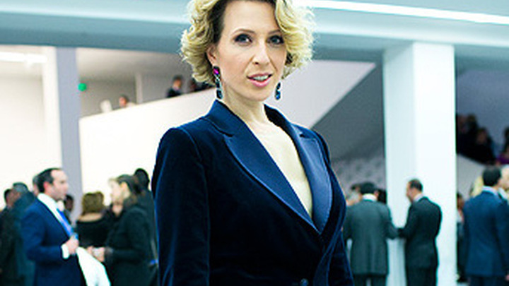 Яна Чурикова рассказала о несчастливых браках и изменах мужу