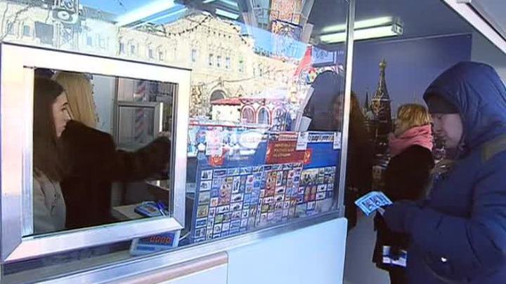 На Красной площади заработало новогоднее почтовое отделение