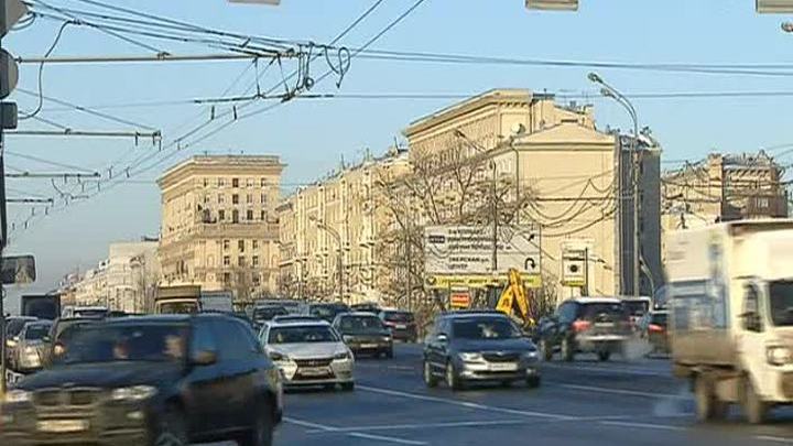С 1 января водителей начнут наказывать за летнюю резину зимой