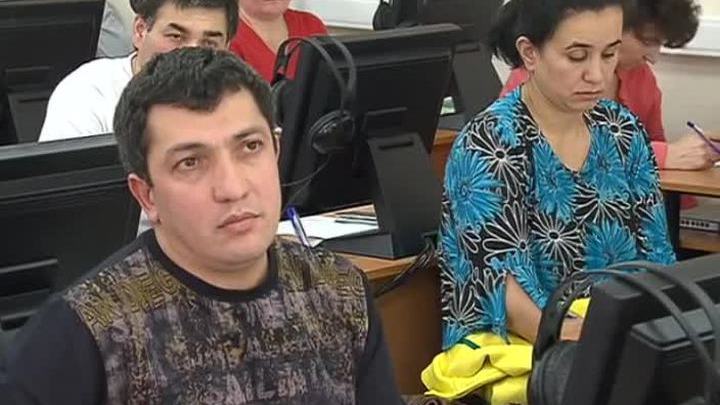 ФМС начала выдачу мигрантам единых трудовых патентов