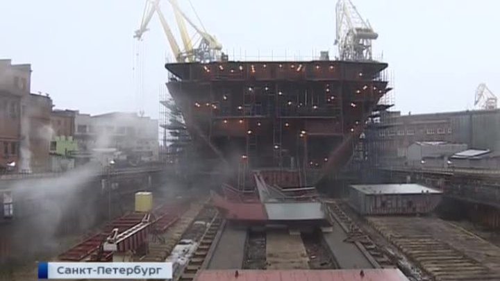 ЧП в Казани: торговый центр "Адмирал" сгорел почти полностью