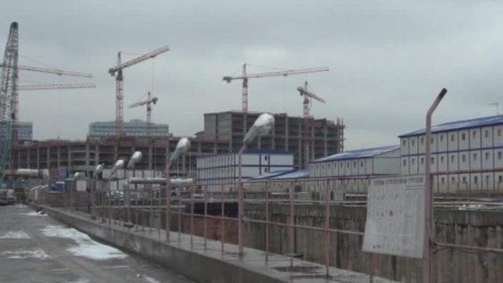 Станцию "Третьяковская" до 6 апреля закрыли на вход и выход