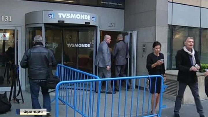 Украина отправляет историю в мусорный бак: Россию объявили главным врагом