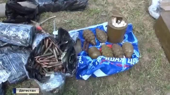Голуби и незабудки: жертв геноцида в Ереване помянули главы двух десятков государств