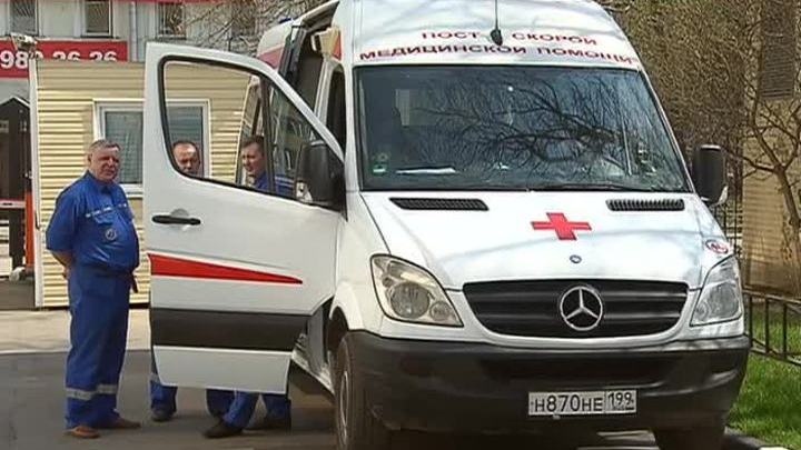 Врачи скорой помощи встретили свой праздник на рабочем месте