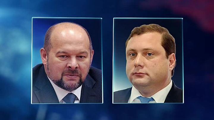 Путин принял досрочную отставку двух губернаторов
