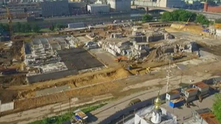 В парке "Зарядье" москвичи смогут прогуляться в 2017 году