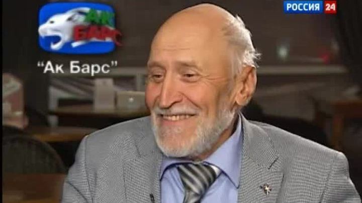 Экскурсия Николая Дроздова по хоккейному зоопарку. Программа "Хоккей 24"