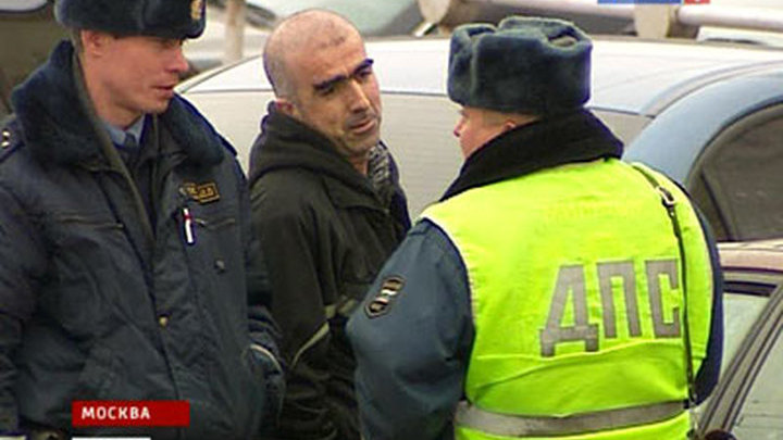 Закон о такси: "бомбилы" штрафов не боятся