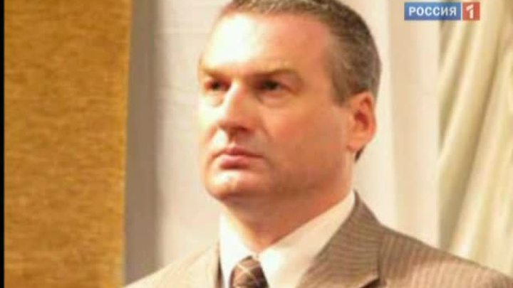 Банкира доставят на допрос в СК