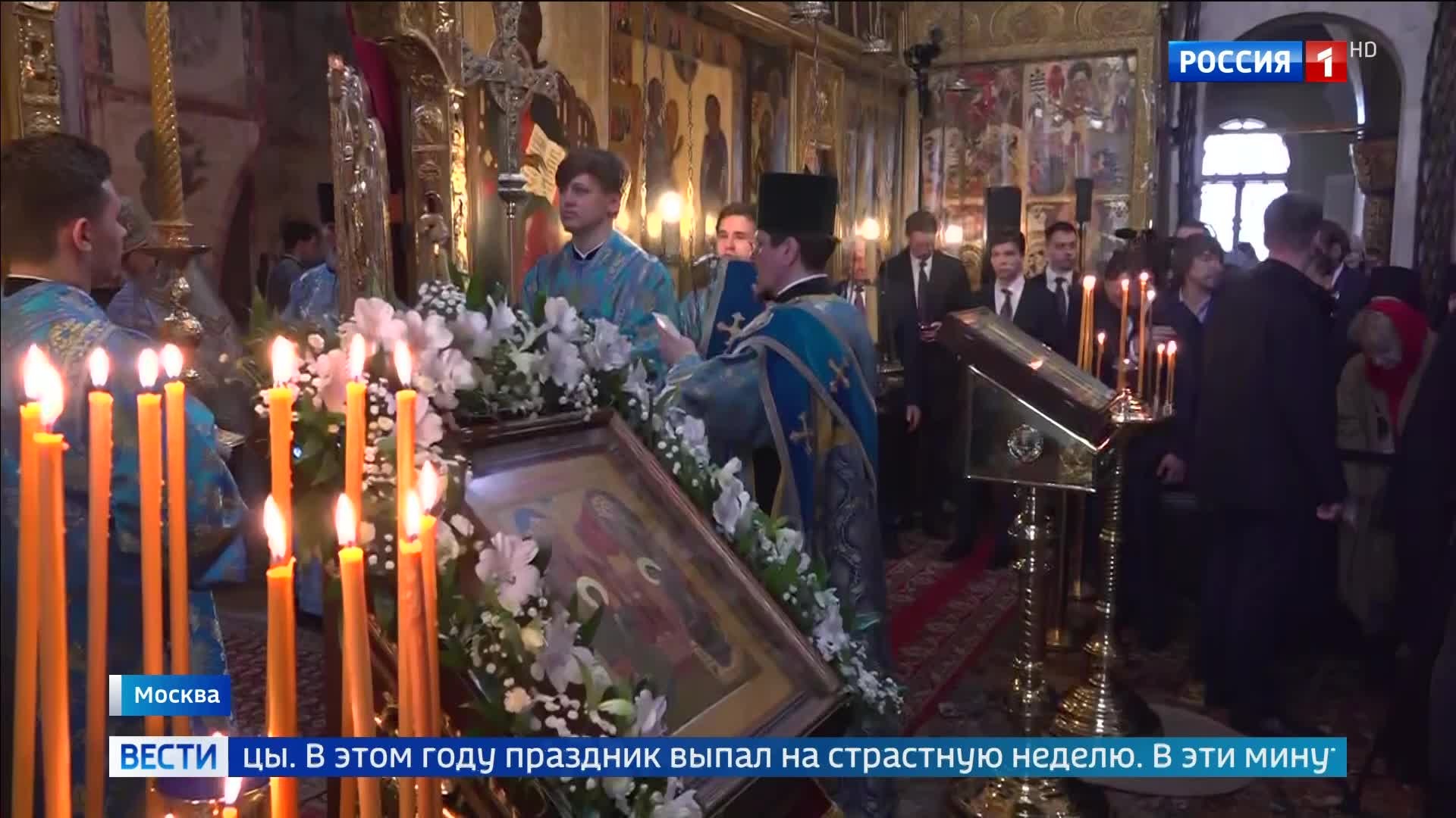 Благовещение в Страстную неделю: Патриарх Кирилл в Благовещенском соборе
